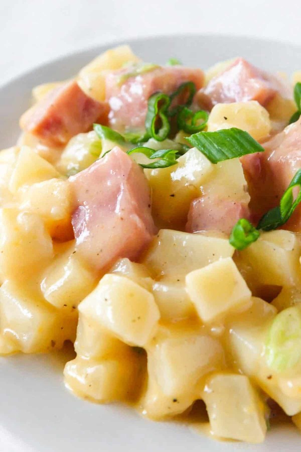 Scalloped Potatoes and Ham in the Crock Pot